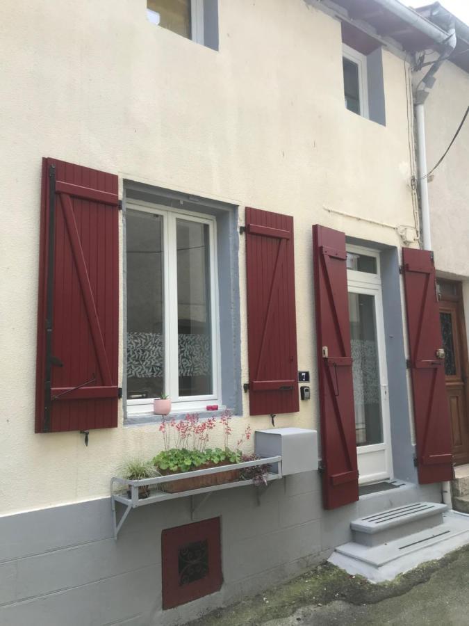 Maison Chaleureuse Au Centre Ville Nérac Exterior foto